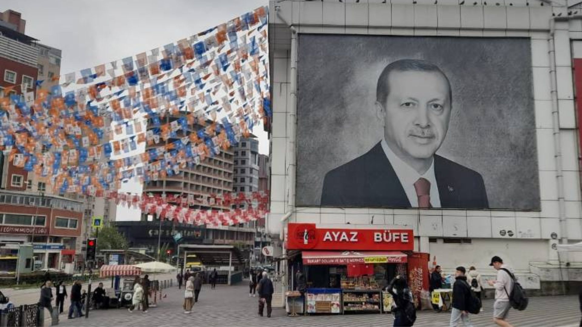 Предвыборная агитация&nbsp;Реджепа Эрдогана. Фото: INжир media